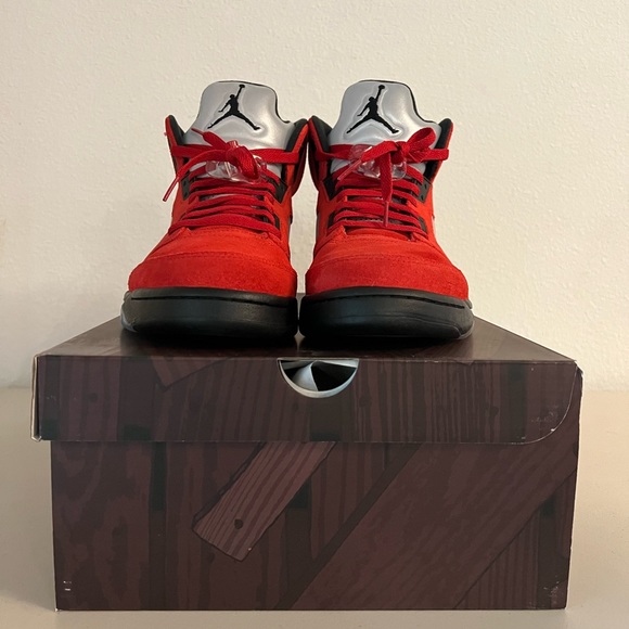 Air Jordan 5 Retro 'Raging Bull' 2021 size 11 mens - Picture 5 of 9